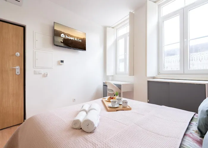 Host Wise - Santa Catarina Cosy Downtown Appartement