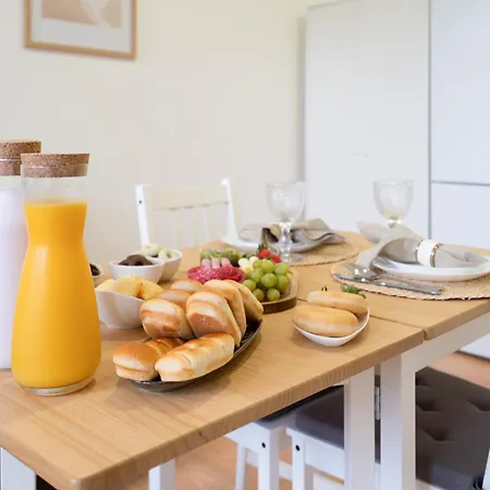 Apartment Host Wise - Santa Catarina Cosy Downtown *