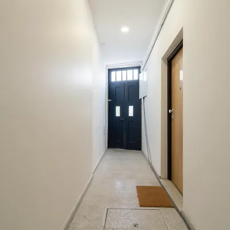 Host Wise - Santa Catarina Cosy Downtown Apartment Porto